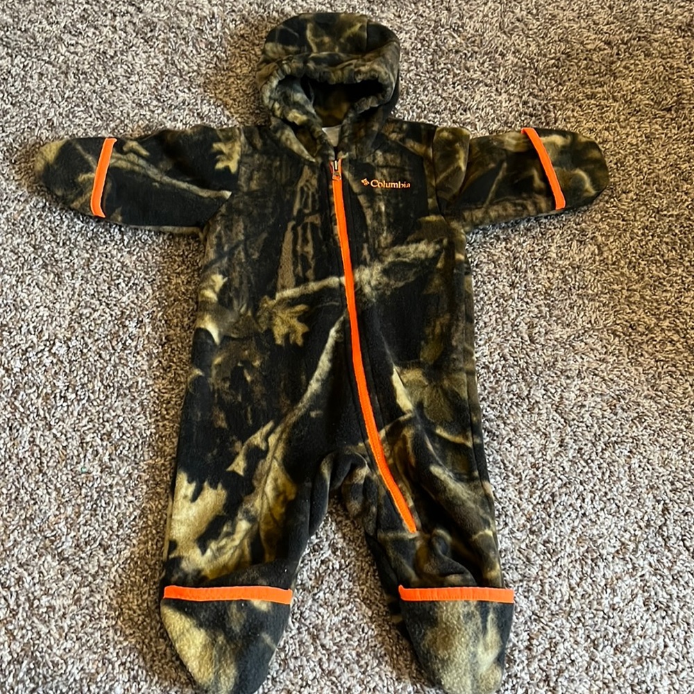 Columbia Camo Fleece Bunting 3-6 month